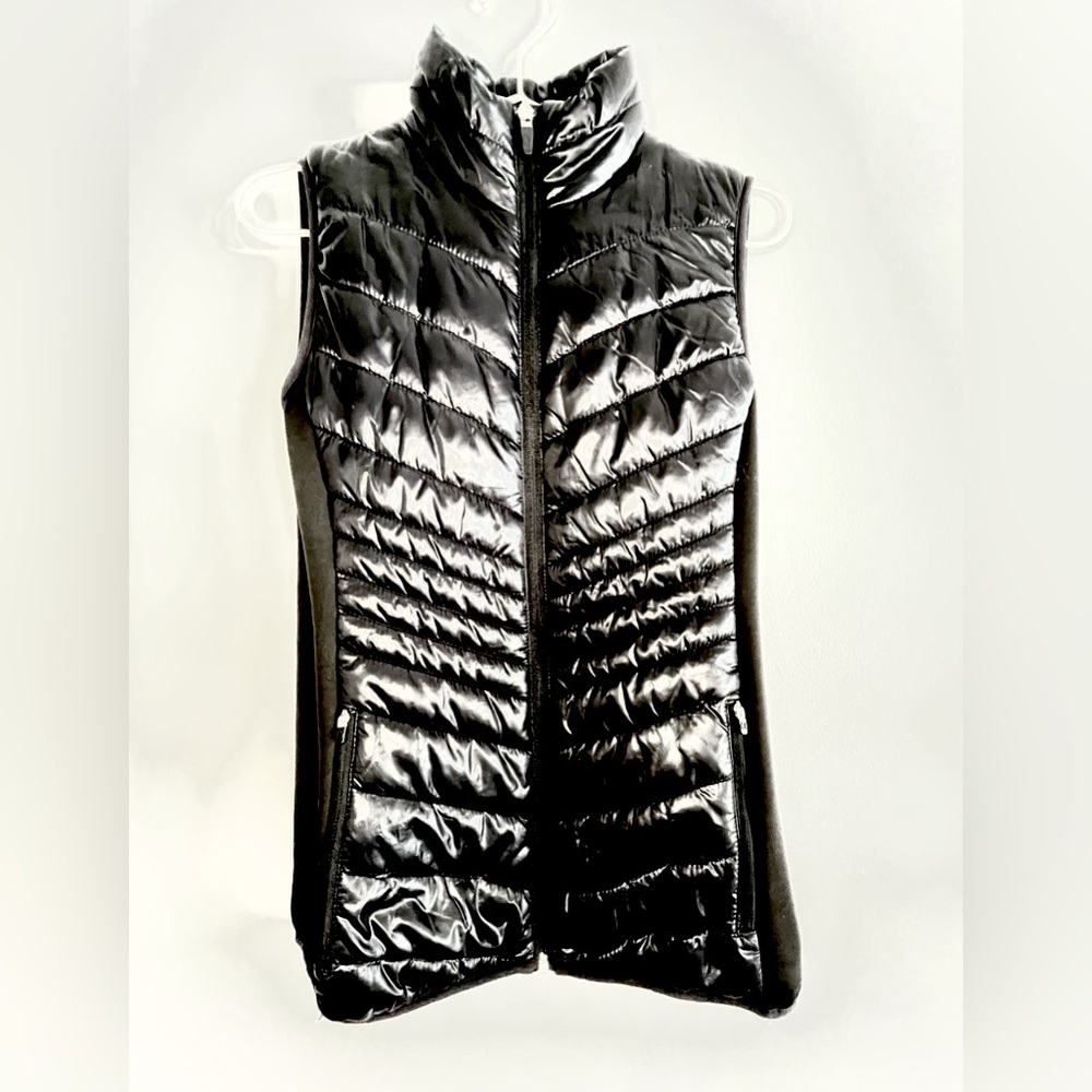 Women’s High-Shine Padded Vest